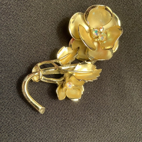 1950’s vintage brooch and earrings - Picture 8 of 10